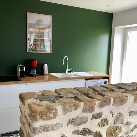 D'hotes Du Pays Coutancais Bed and breakfast *